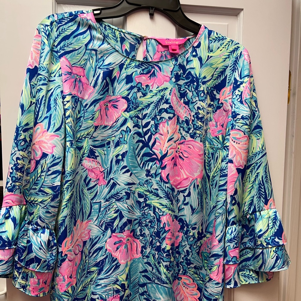 Lilly Pulitzer top Medium
